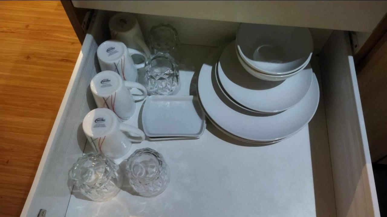 Sm Bicutan Lovely Home マニラ市 エクステリア 写真
