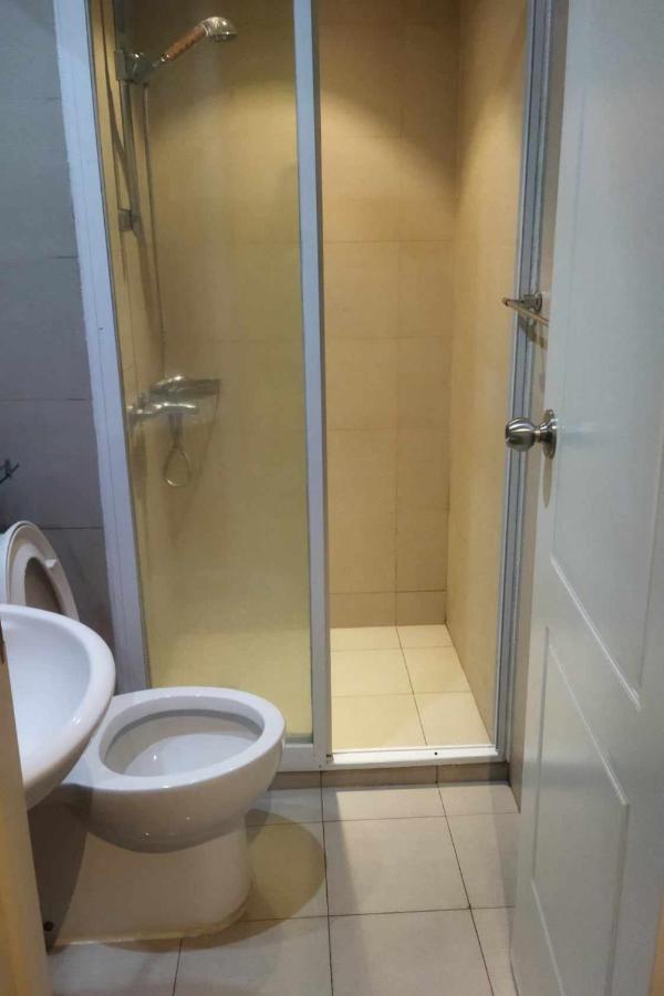 Sm Bicutan Lovely Home マニラ市 エクステリア 写真